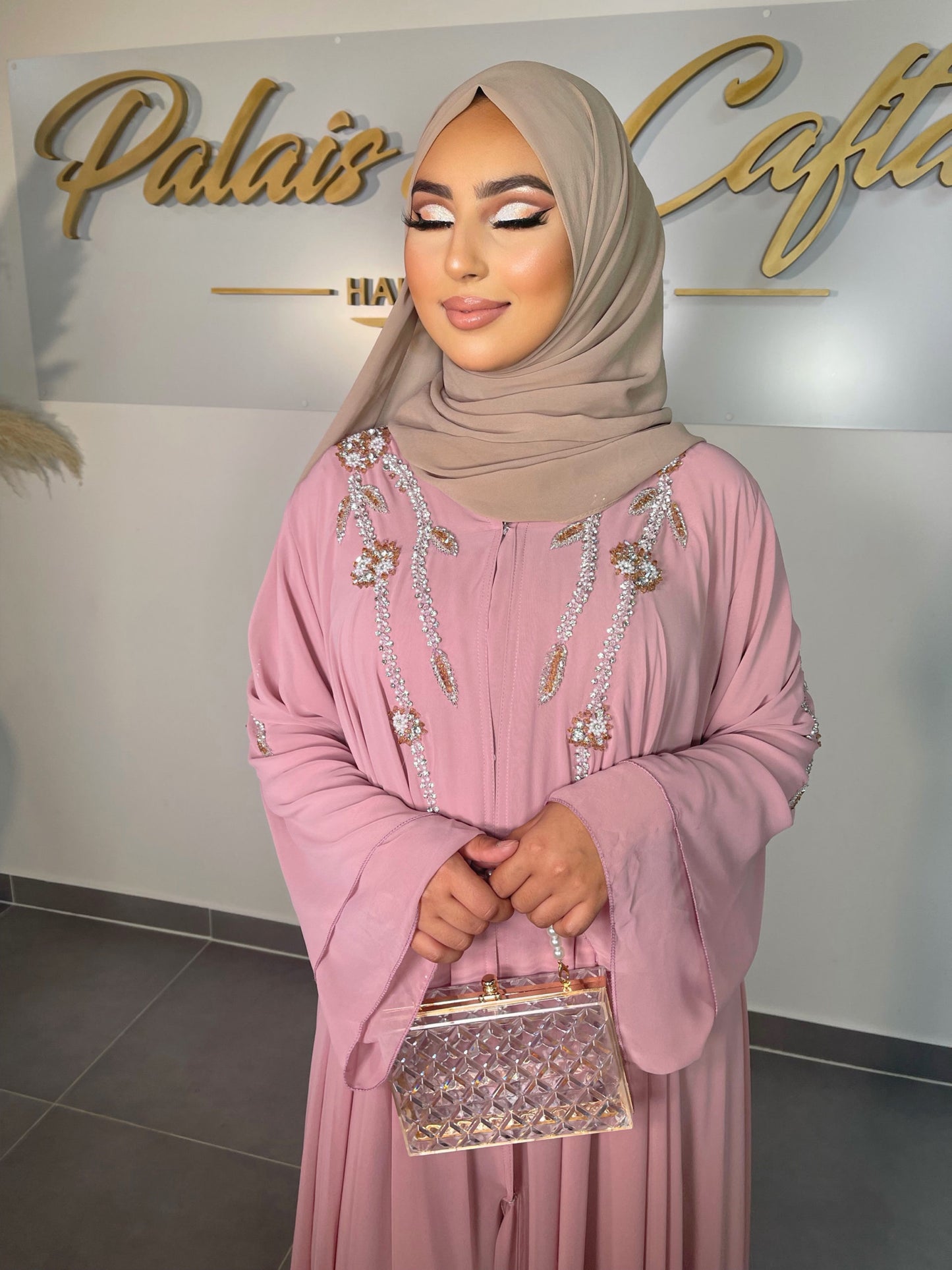 ABAYA AL FOUNOUNE